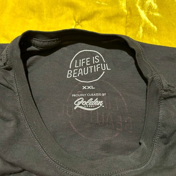 Life is Beautiful Men's Charcoal XXL Graphic Music Festival Tee - Picture 2 of 3